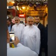الفيديو قديم وليس لتجول اسماعيل هنية في أسواق الدوحة مؤخراً