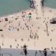 التسجيل الذي يظهر هروب جماعي من شواطئ تل أبيب بسبب صواريخ غزة قديم