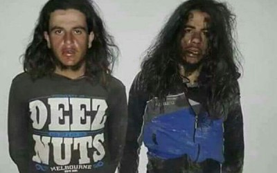 This photo is not of 2 captured FSA fighters in Efrin