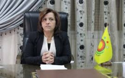 رئيسة المجلس التنفيذي لـ "الإدارة الذاتية" في عفرين تنفي ترشحها لانتخابات "مجلس الشعب"