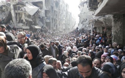 Esad yanlısı siteler “Yermük Mülteci Kampı’ndan” sivillerin çıkması hakkında yanıltıcı bilgiler yayınlamakta 