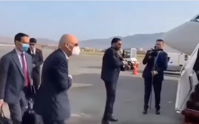 هل يظهر هذا المقطع لحظة هروب الرئيس الأفغاني أشرف غني من أفغانستان؟