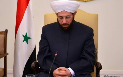 هل أصدر الأسد مرسوماً بتعيين أحمد حسون نائباً للشؤون الدينية؟