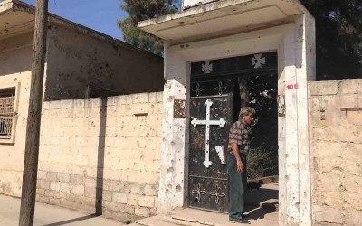 Has the Syrian armed opposition turned the Armenian Church in Ras al-Ain into an animal barn?