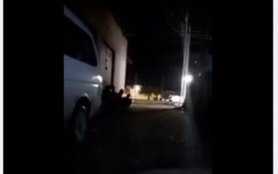 هل يظهر الفيديو اشتباكات عنيفة بين العشائر و قوات (قسد) في بلدة ذيبان مؤخراً؟