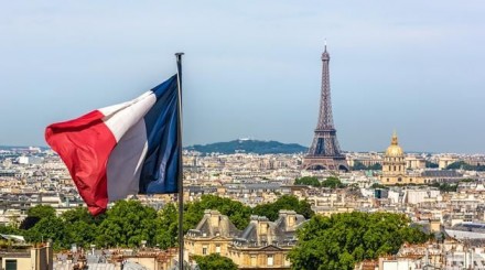 هل سمحت فرنسا لمواطنيها بالسفر إلى سوريا اعتباراً من حزيران المقبل؟