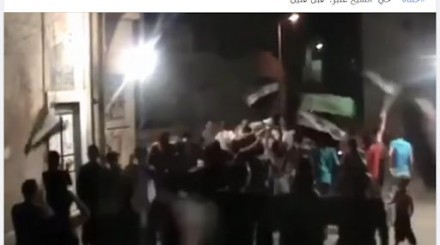 هل خرجت مظاهرة ضد النظام في حي الشيخ عنبر بمدينة حماة مؤخراً؟