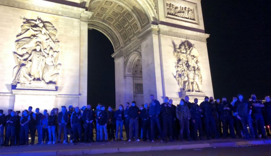 الشرطة الفرنسية لم تستقل ولم تنضم لرافضي لقاحات كورونا