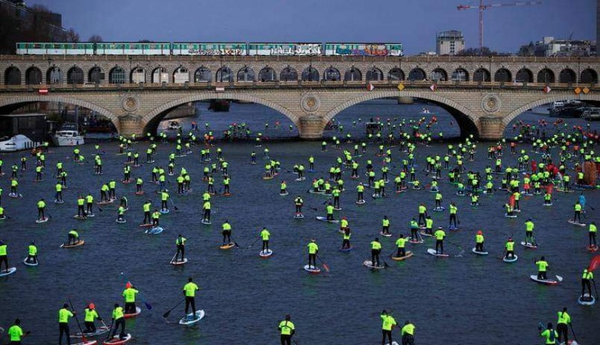 “Sarı Yelekli” aktivistleri Sen nehrinde kayıkta kürek çekmedi