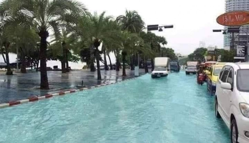 هل تظهر هذه الصورة نظافة الشوارع في ماليزيا رغم الأمطار والفيضانات؟