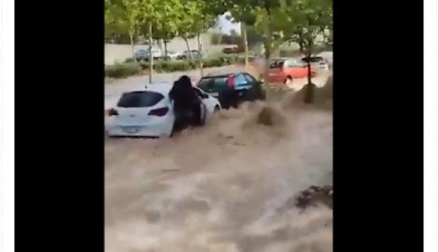 الفيديو ليس لفيضانات اجتاحت اليونان مؤخراً