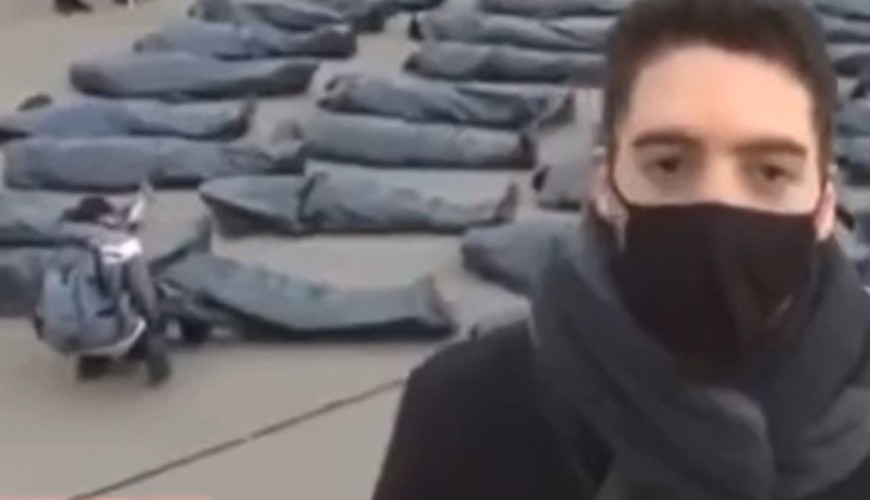 هل يُظهر هذا الفيديو تقريراً مفبركاً لقتلى روس في أوكرانيا؟